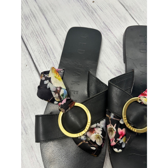 Women's Ted Baker Sandals Size 38 Black Floral - Picture 9 of 11